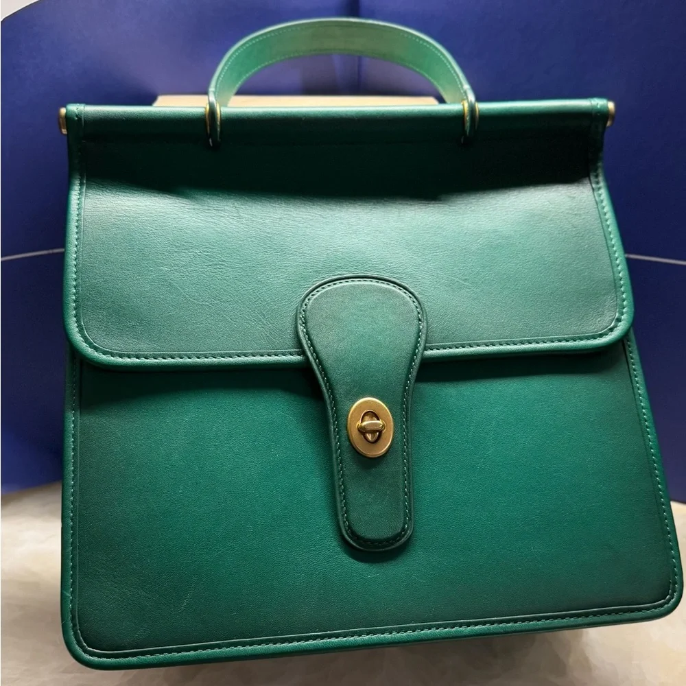 Coach Restored Willis Top Handle